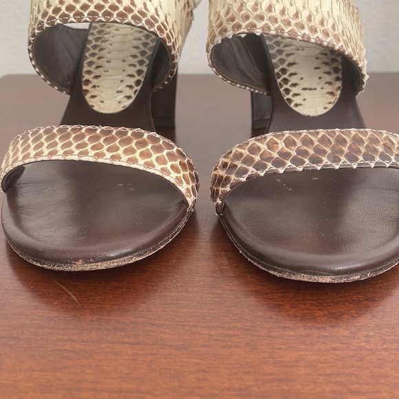 Stuart Weitzman Roccia Snakeskin Sandals Size 8 - Picture 6 of 10
